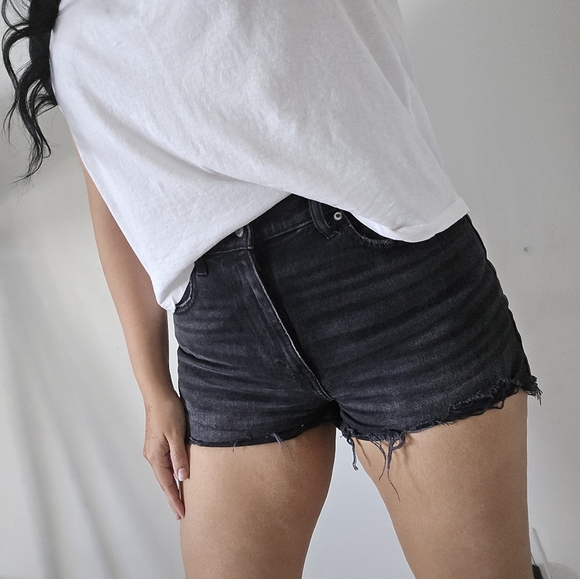 Abercrombie & Fitch Mom Shorts - Picture 3 of 8